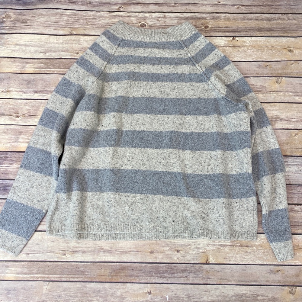 Free people striped mock neck raglan sleeve knit sweater Ivory/grey M - Picture 3 of 6